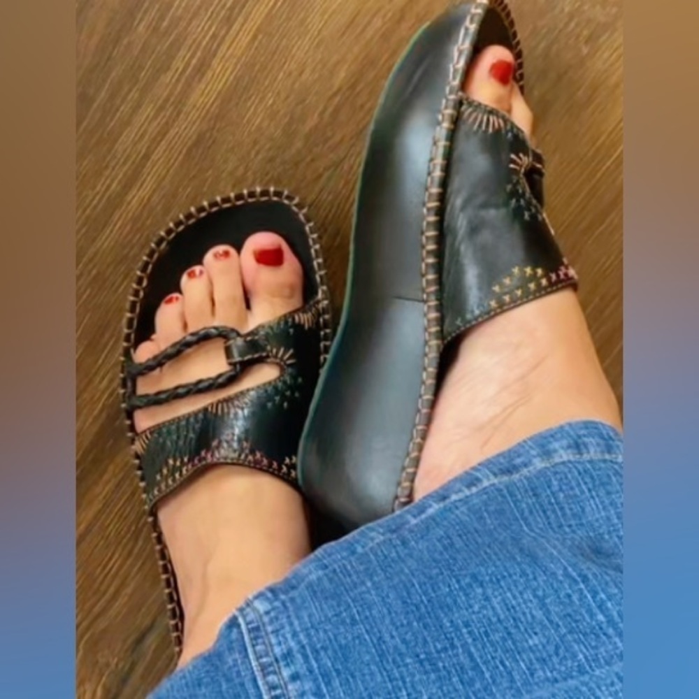 Indigo by clarks‎ black Embroidered Leather platform sandal